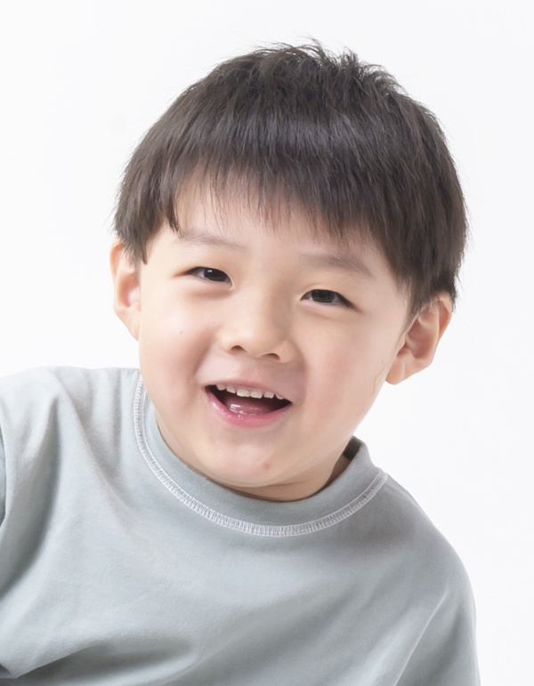 東京キッズモデル事務所【GRANDIA KIDS】あお