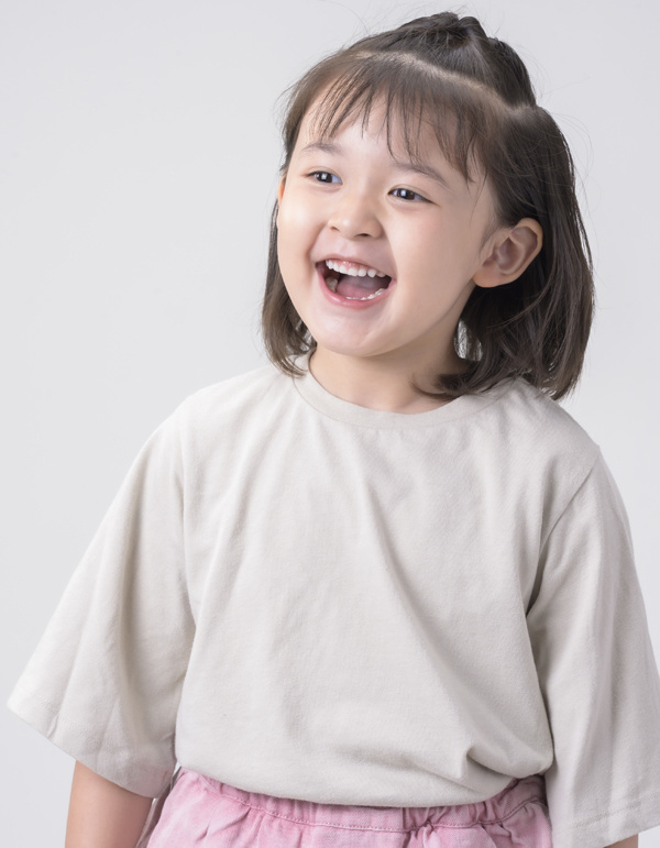 東京キッズモデル事務所【GRANDIA KIDS】足立もえ